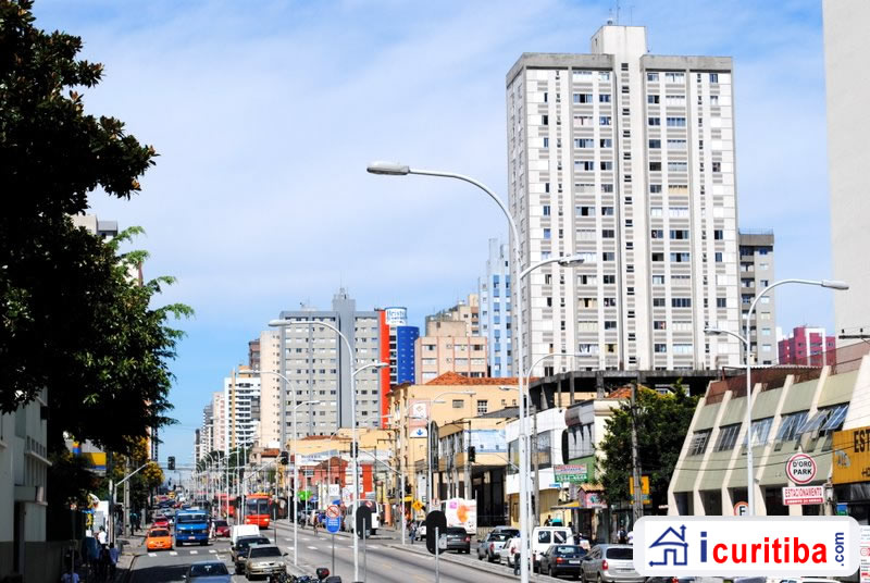 Curitiba tem um público exigente para o mercado imobiliário, cada vez mais munido de informação e criterioso na escolha de bens. Não é a toa que são observadas características específicas […]